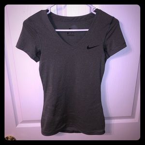 Nike fitted active T-shirt